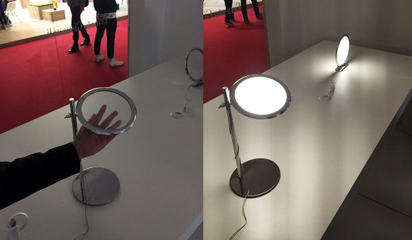 Faszinierende Technik: Die Discovery-Serie von Ernesto Gismondi. Die flachen Scheiben bestehen aus Glas mit einer gescratchten Oberfläche. Dadurch wird das LED-Licht gleichmäßig verteilt.