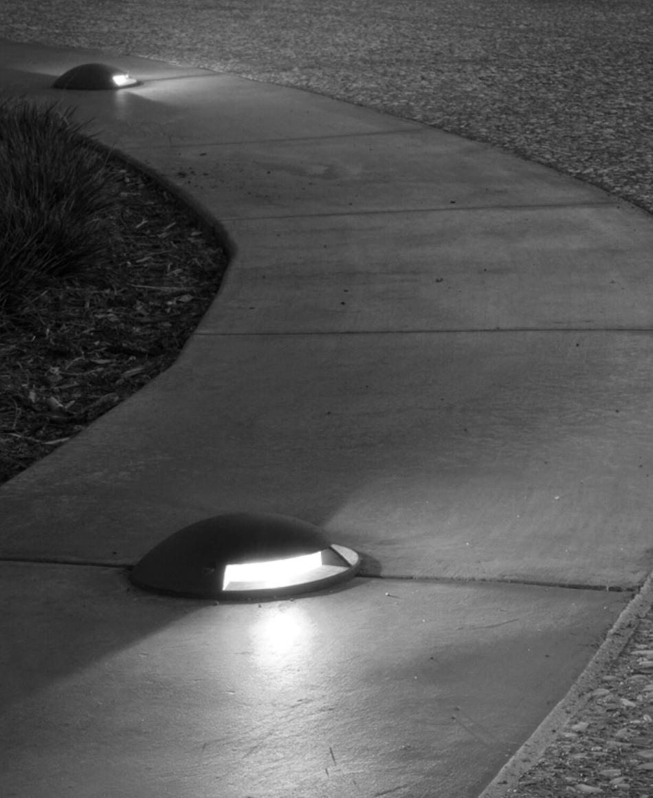 Bega Überrollbare Bodeneinbauleuchten LED mit einem Lichtsektor - 180° - Druckbelastung 4000kg