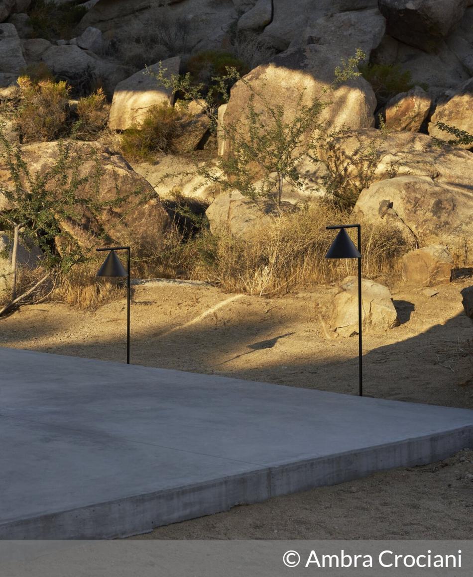 Flos Captain Flint Floor Outdoor | © Ambra Crociani