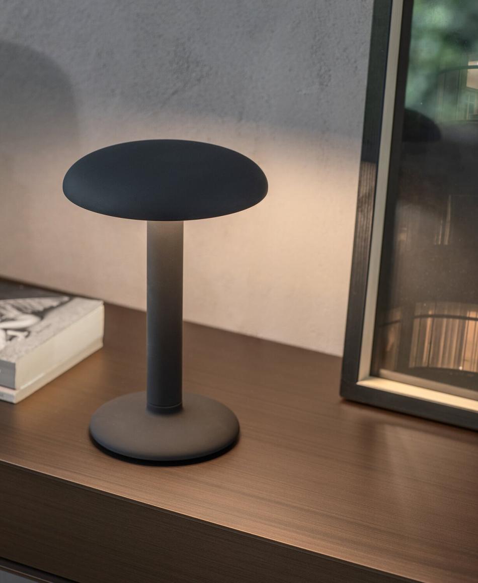 Flos Gustave Table Unplugged