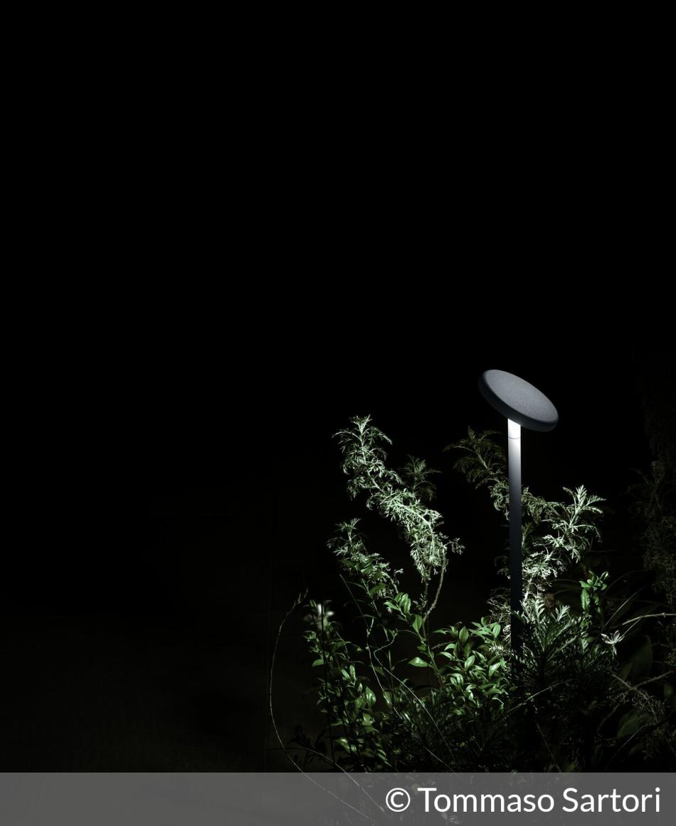 Flos Landlord Soft LED Pollerleuchte 2700K ON/OFF | © Tommaso Sartori