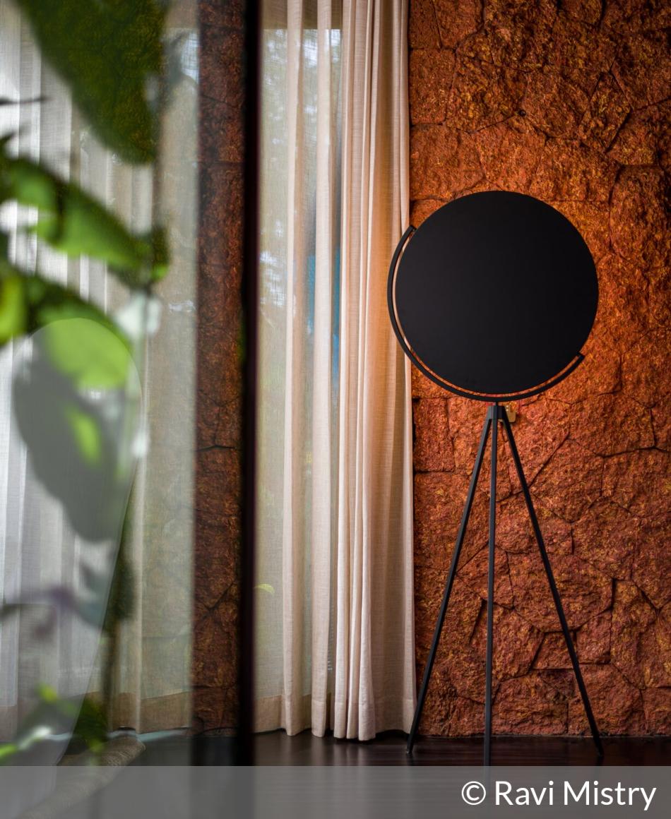 Flos Superloon | © Ravi Mistry