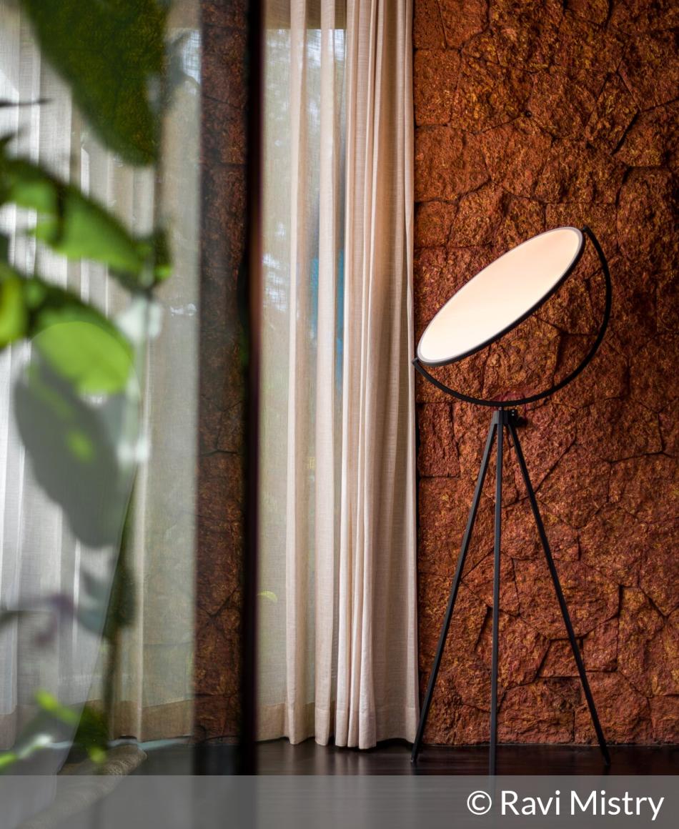 Flos Superloon | © Ravi Mistry