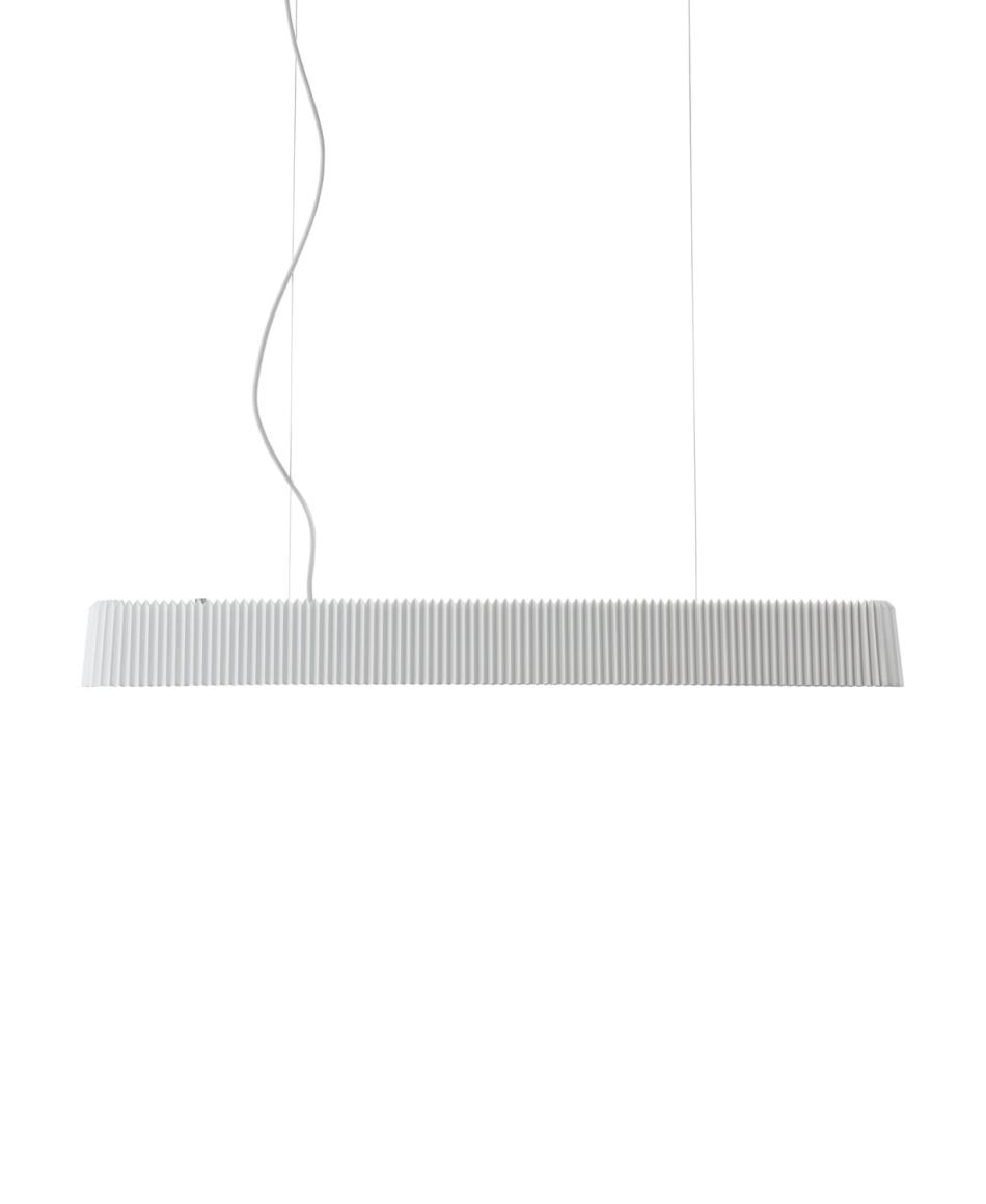 LeKlint189_Long_Pleat_pendant_standard_packshot.jpg