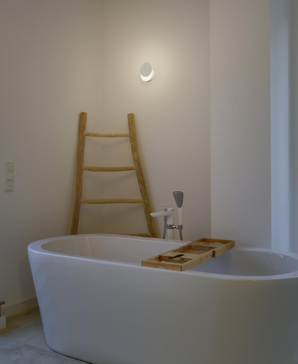 prediger.base p.017 Ausrichtbare LED Wandstrahler