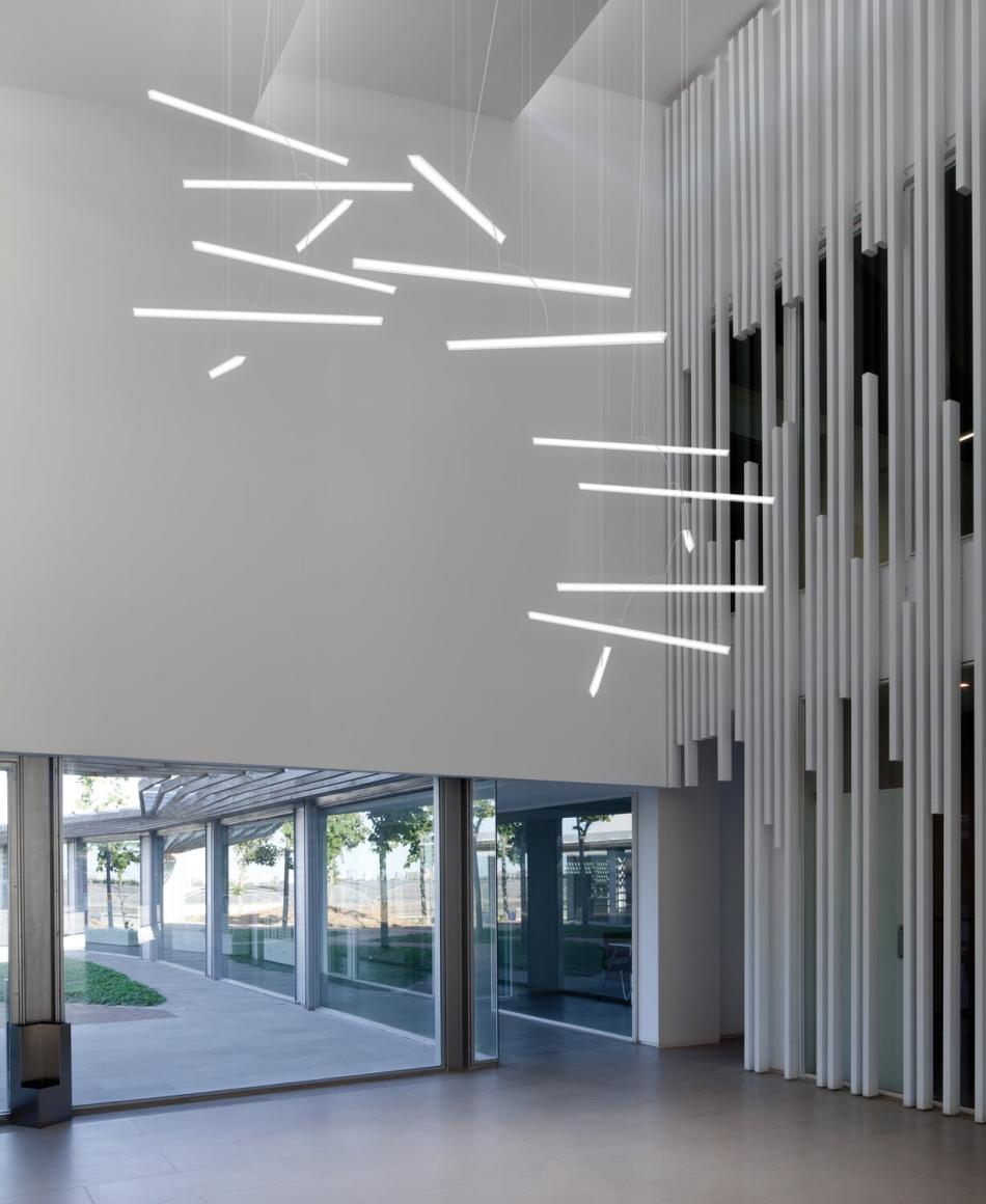 Vibia Halo Lineal 2341 Pendelleuchten