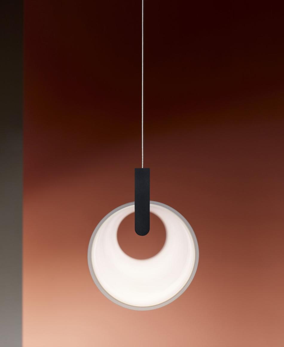 Vibia Kontorno 6474 Pendelleuchte Black 2700K 1-10V