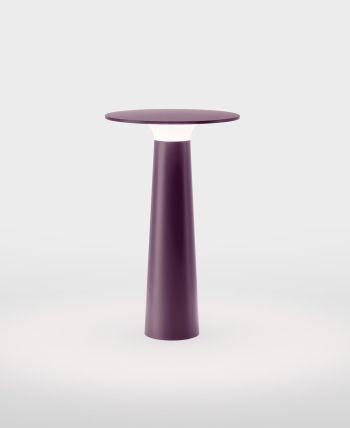 IP44.DE Lix Akkuleuchte Aubergine 2700K-1800K USB-C Cable