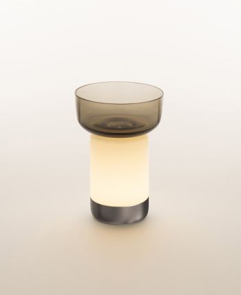 Artemide Bontà Akkuleuchten mit Glasschale