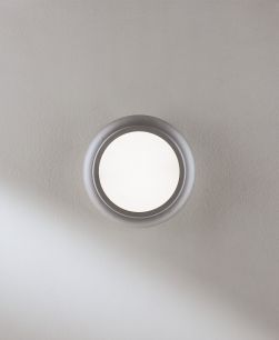 Oluce Außendecken-/Wandleuchte 1960 Weiß Aluminium