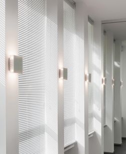 Serien Lighting App Wall LED DALI dimmbar - Warmweiß Extra 2700K