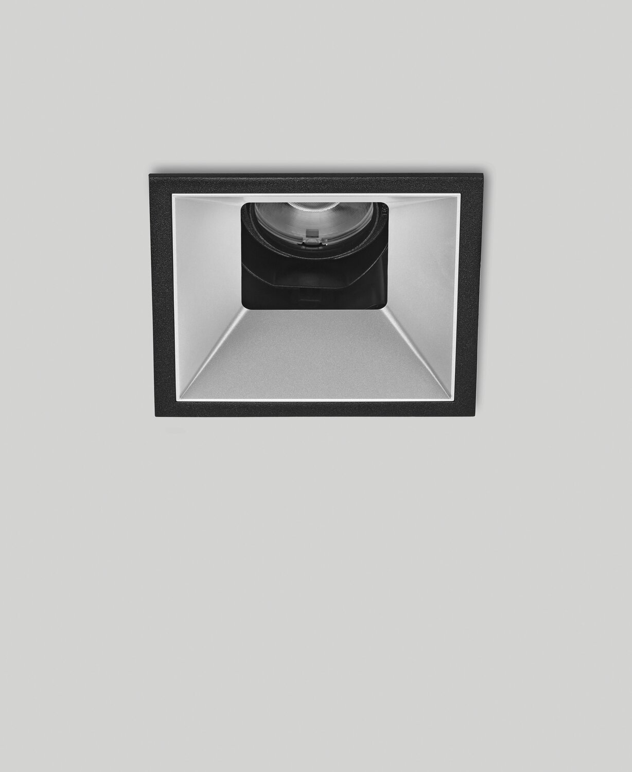 p.116.101QM LED Decken-Einbau-Strahler BS/40/1105/31°/CRI90/Glas