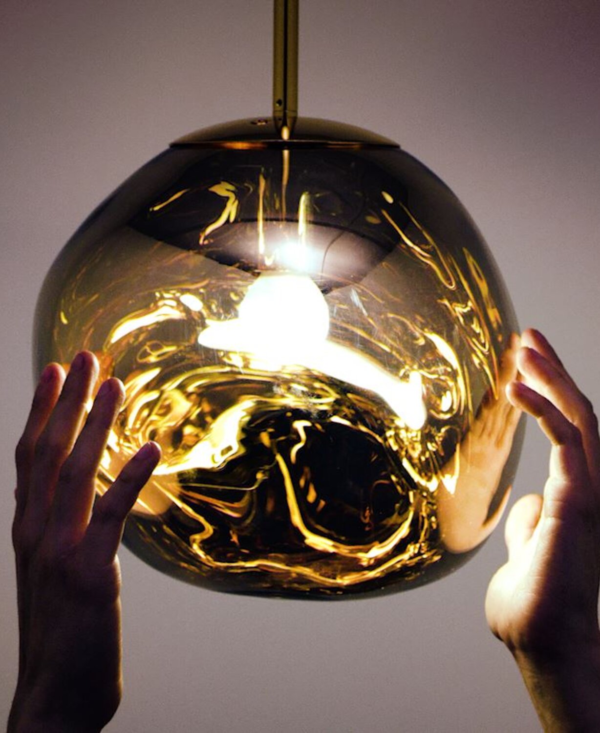 Tom Dixon Melt Pendelleuchte, bronze - 28 cm - Bild 4