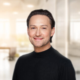 Thomas Mokrus Fiebig, Lichtberater bei Prediger Lichtberater.