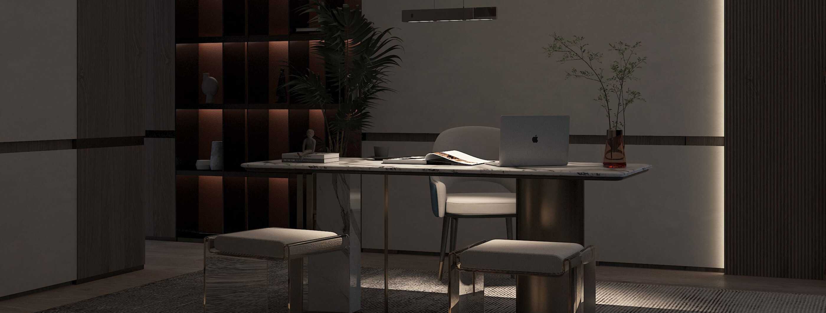 Ein stimmungsvoll beleuchteter Schreibtisch im Homeoffice, die Schreibtischoberfläche wird von einer Pendelleuchte c.Blade pendant von CHRISTOPH beleuchtet. (Foto: Christoph Kügler)